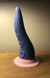 loflie tentakel dildo