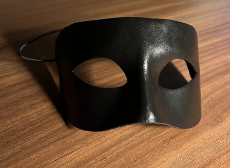 leather mask bal masqu&eacute;