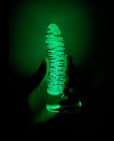 glow in the dark cock